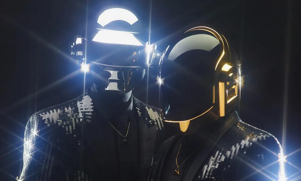 Daft Punk возвращают эпоху “Human After All”: ремиксы впервые на виниле